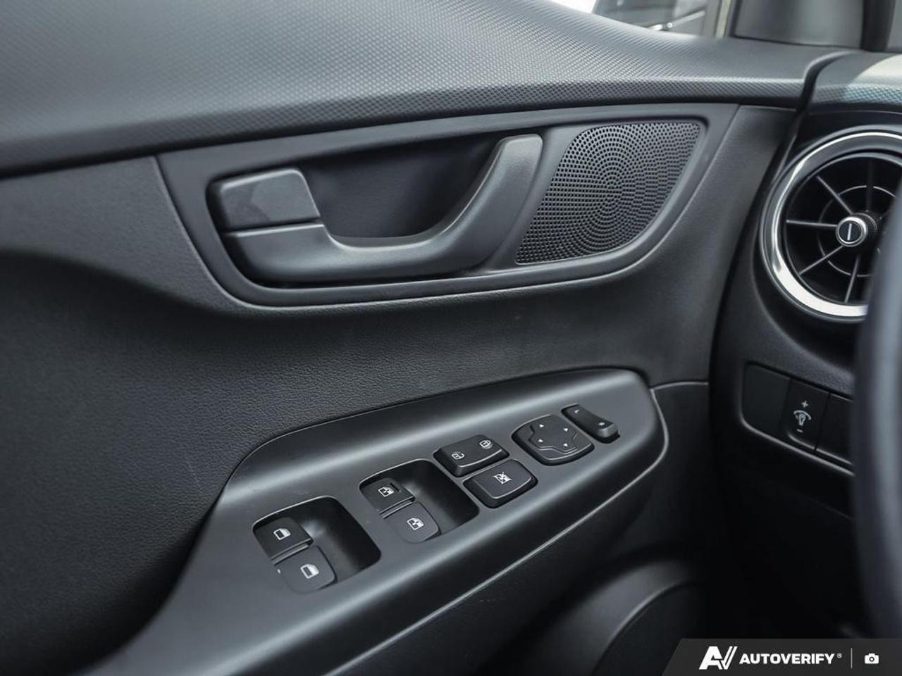 2023 Hyundai KONA 2.0L Preferred 4dr All-Wheel Drive Photo