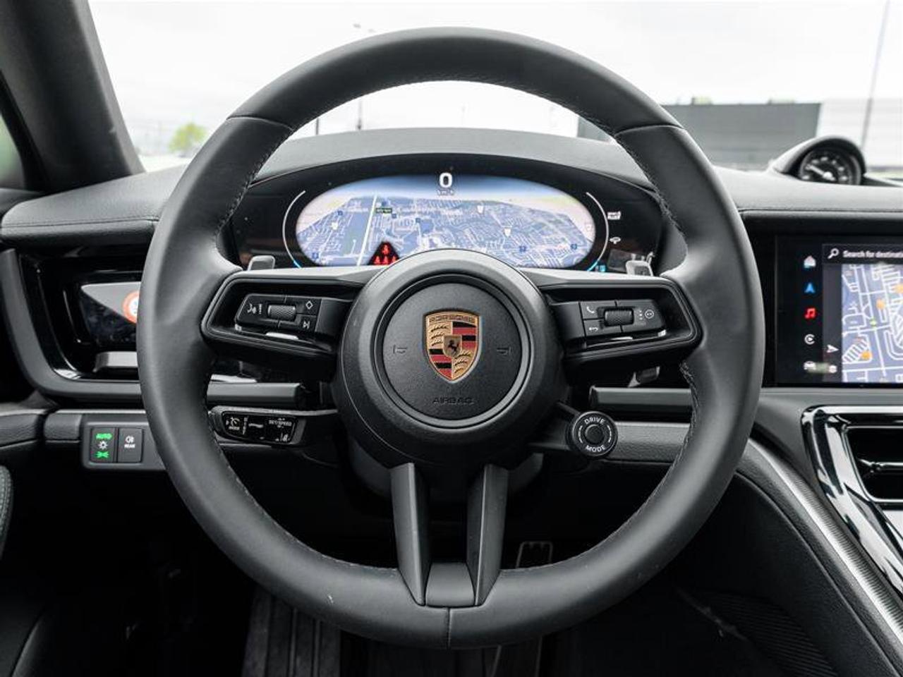 2025 Porsche Panamera 4S E-Hybrid Photo
