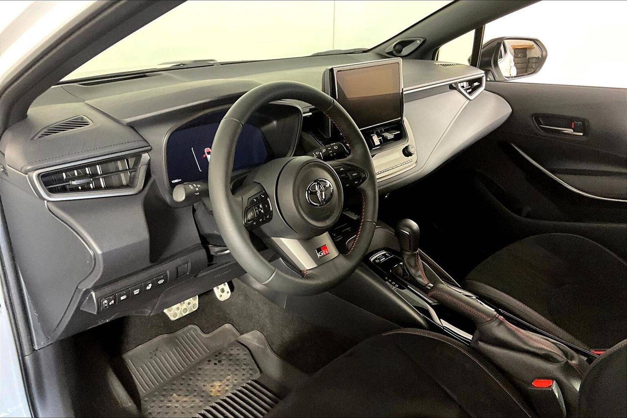 2025 Toyota GR Corolla AUTOMATIC Photo