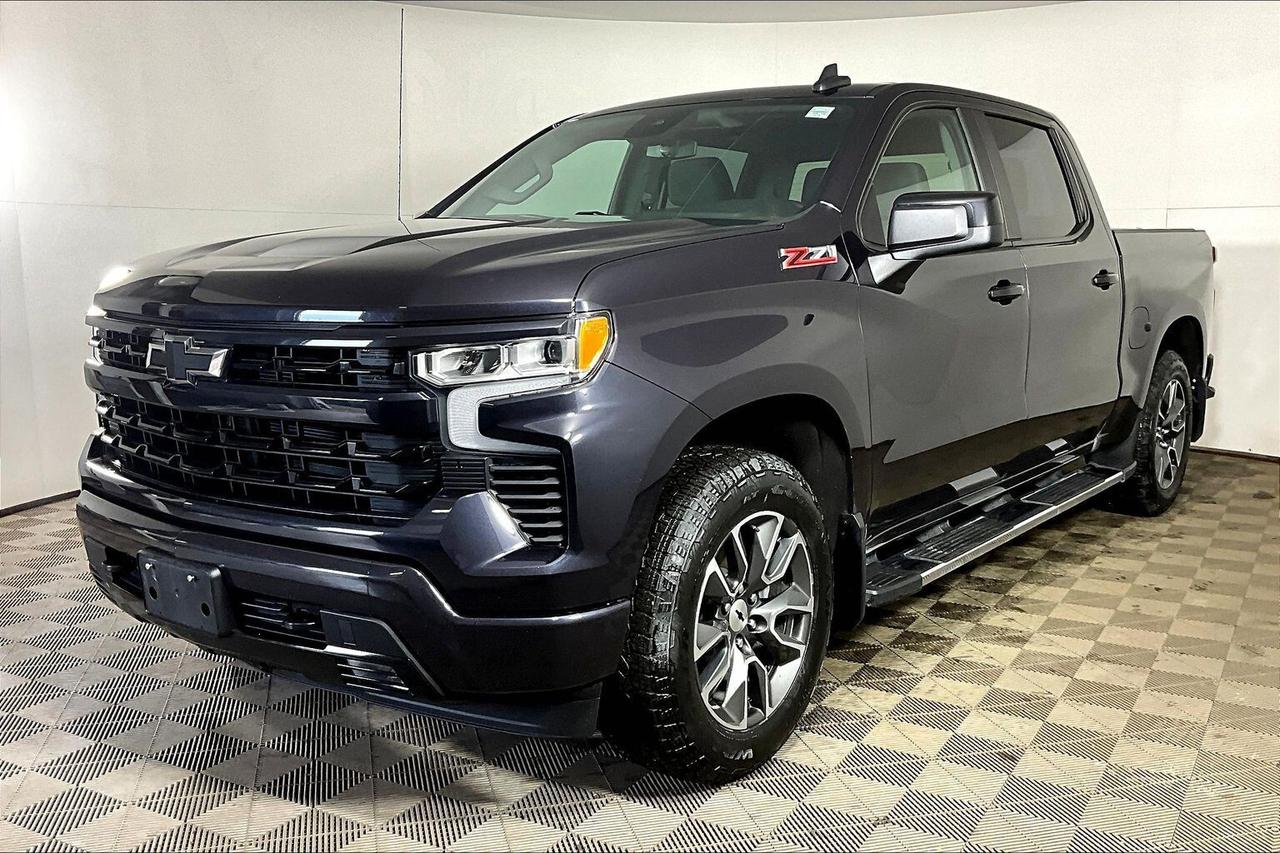 2023 Chevrolet Silverado 1500 4WD Crew Cab 147 RST