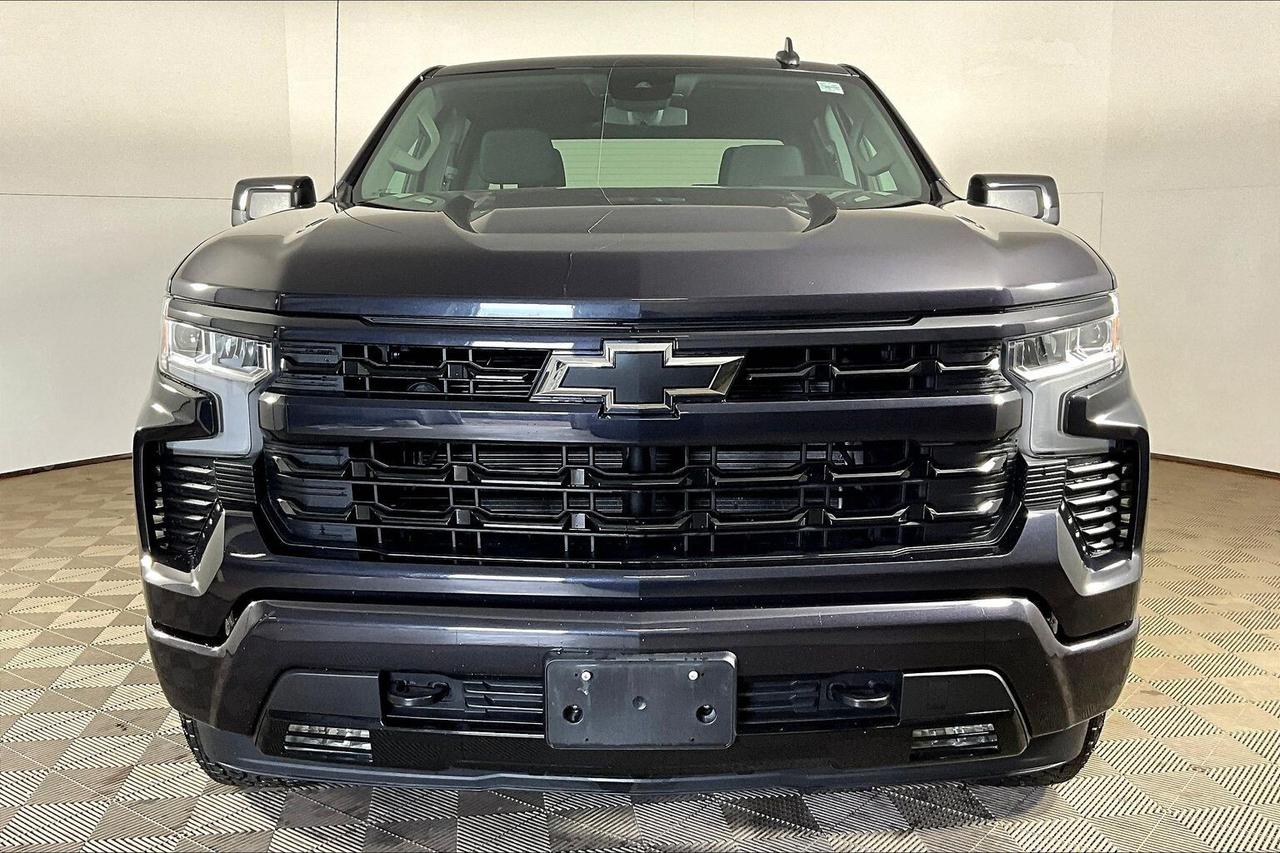 2023 Chevrolet Silverado 1500 4WD Crew Cab 147 RST Photo2