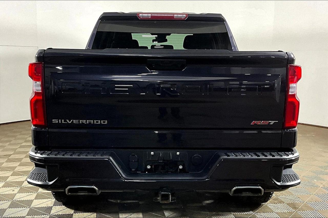 2023 Chevrolet Silverado 1500 4WD Crew Cab 147 RST Photo