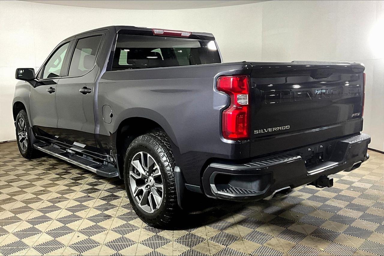 2023 Chevrolet Silverado 1500 4WD Crew Cab 147 RST Photo