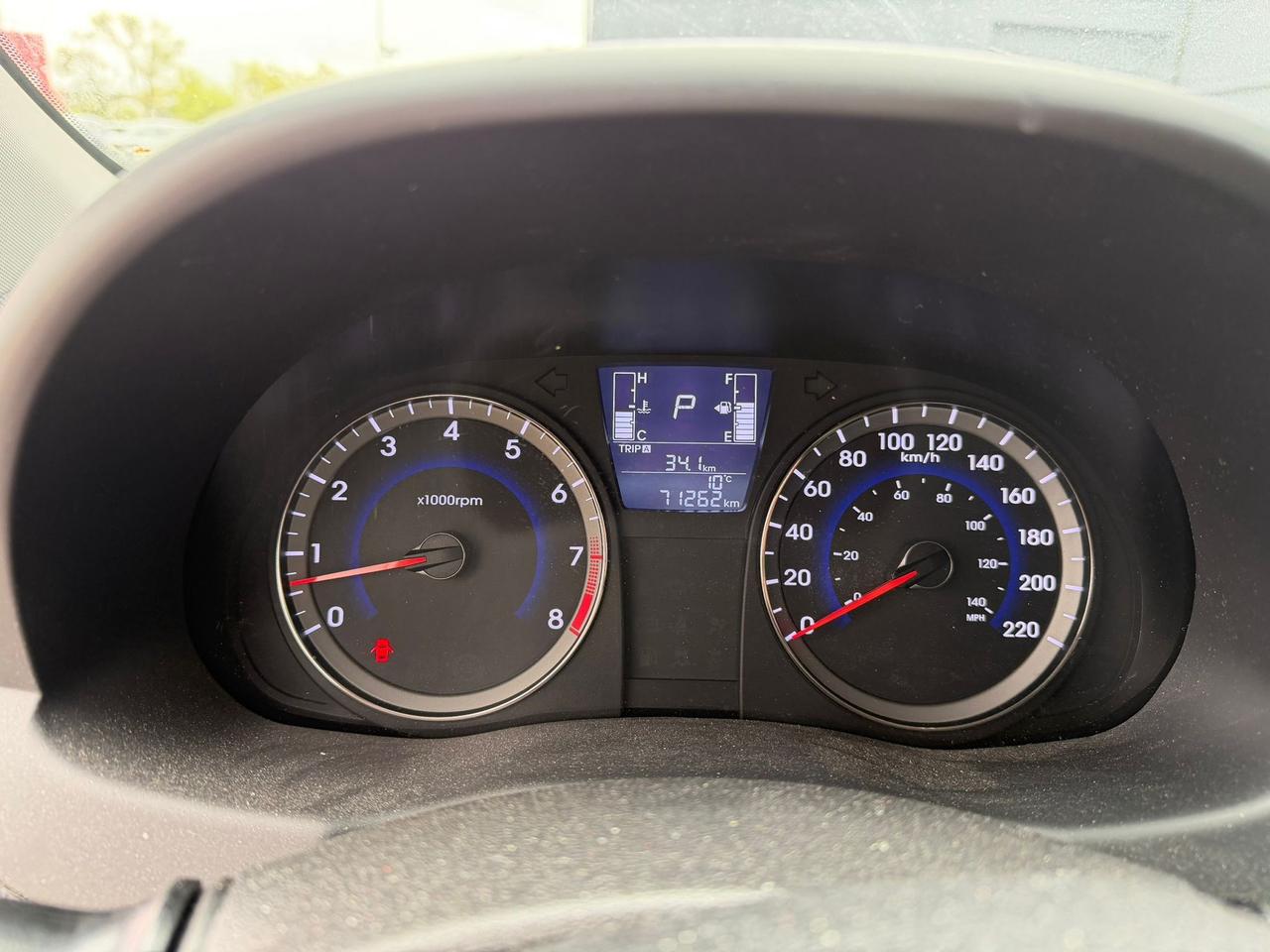 2016 Hyundai Accent SE (A6) 4dr Hatchback Photo