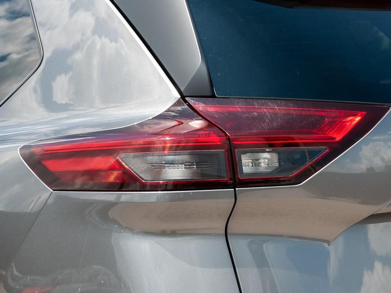 2023 Nissan Rogue SV Moonroof 4dr All-Wheel Drive Sport Utility Photo