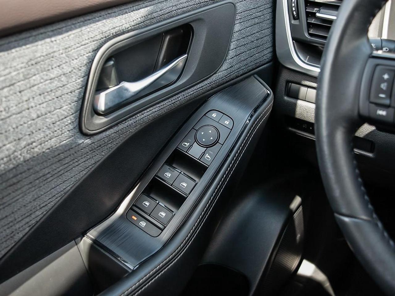 2023 Nissan Rogue SV Moonroof 4dr All-Wheel Drive Sport Utility Photo