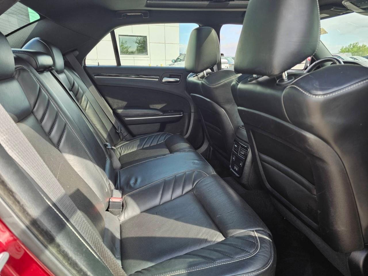 2023 Chrysler 300 C 4dr Rear-Wheel Drive Sedan Photo