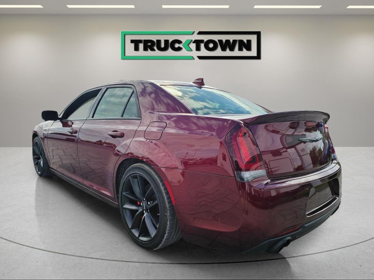 2023 Chrysler 300 C 4dr Rear-Wheel Drive Sedan Photo