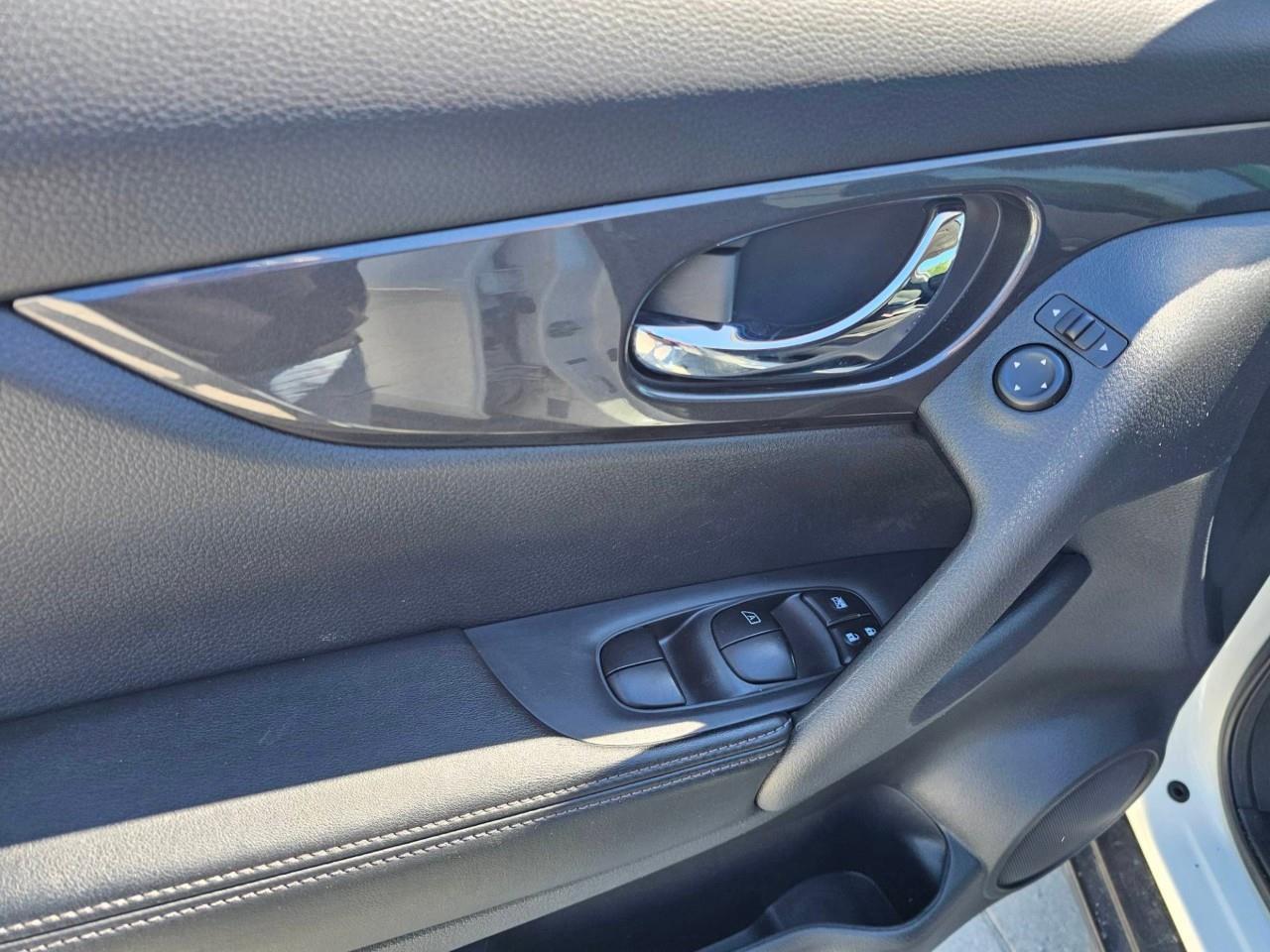 2020 Nissan Rogue S (CVT) 4dr Front-Wheel Drive Photo
