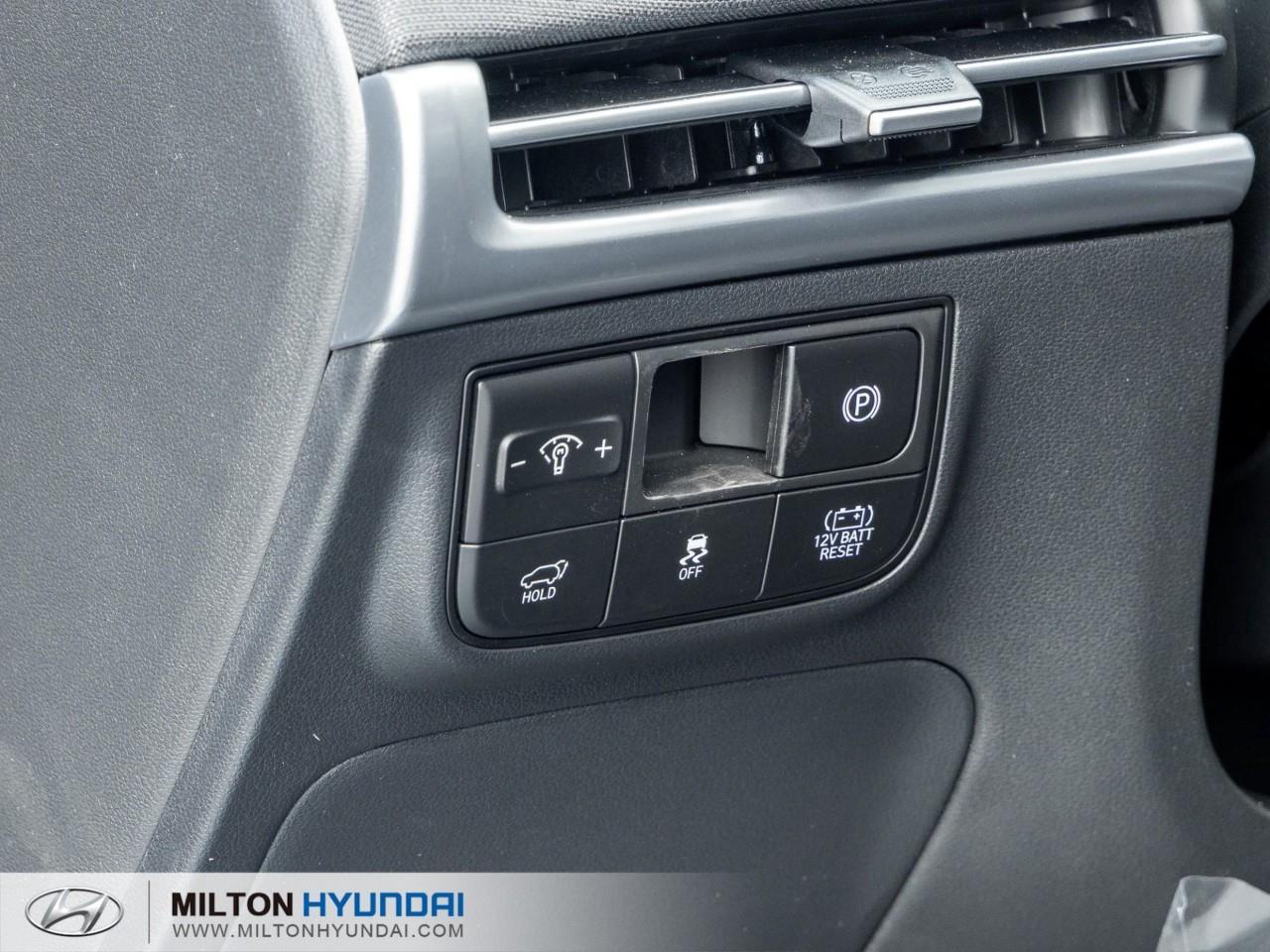 2026 Hyundai Tucson Hybrid Ultimate 4dr All-Wheel Drive Photo