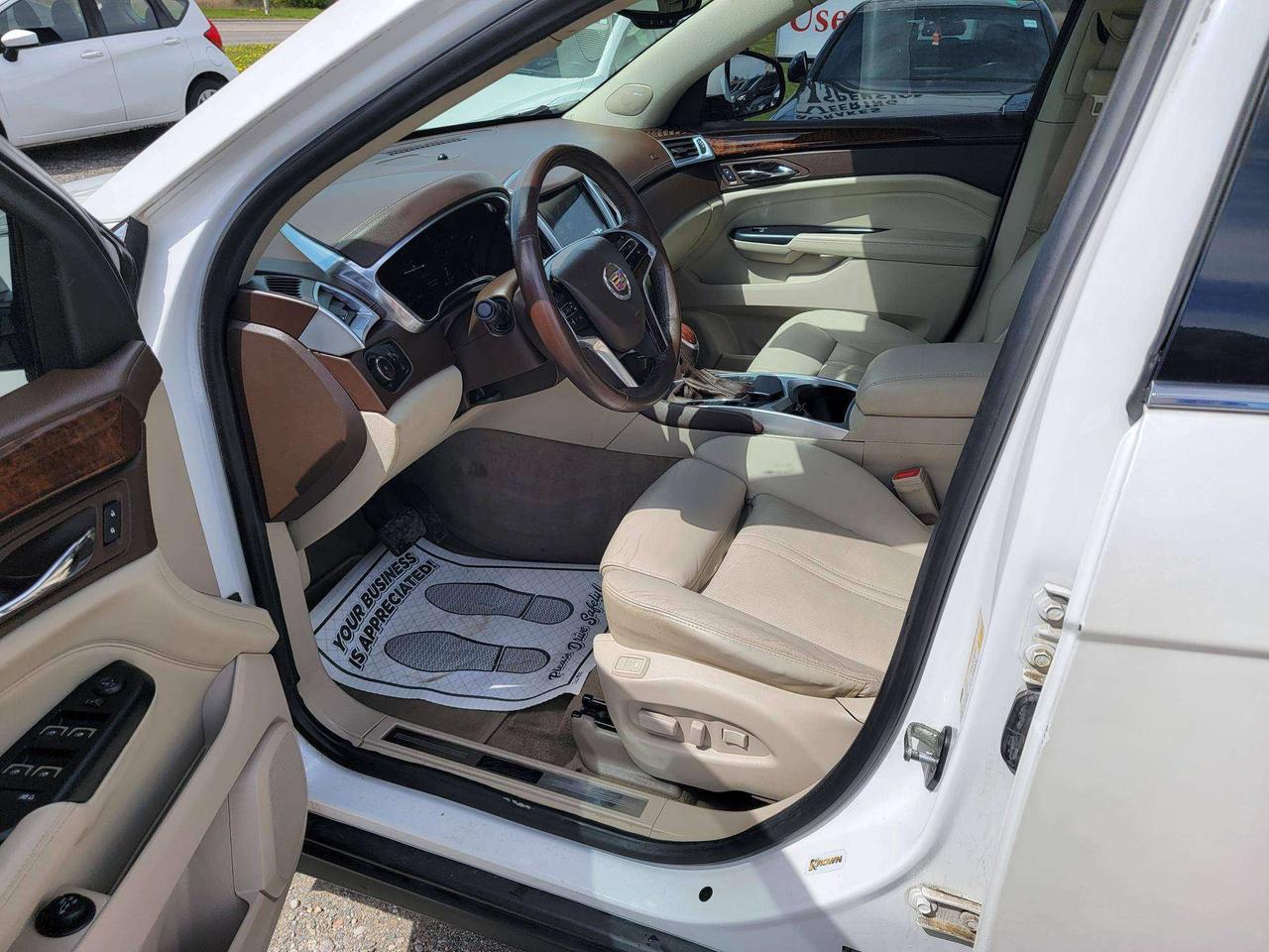 2015 Cadillac SRX Premium Photo