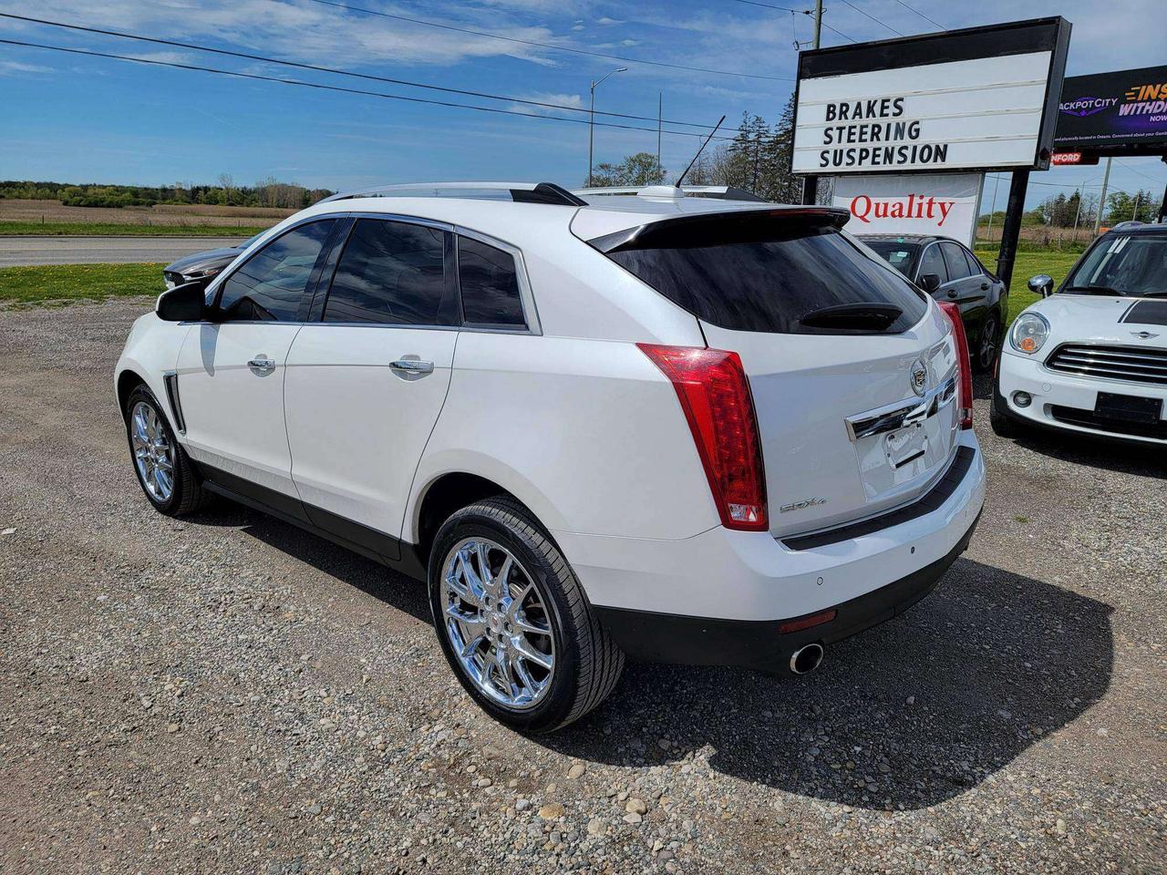 2015 Cadillac SRX Premium Photo