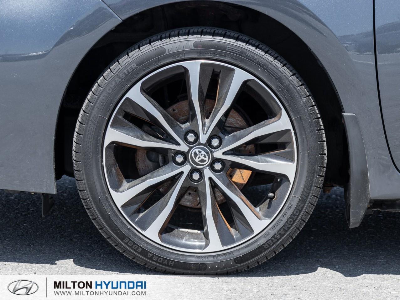 2017 Toyota Corolla SE (CVT) 4dr Sedan Photo
