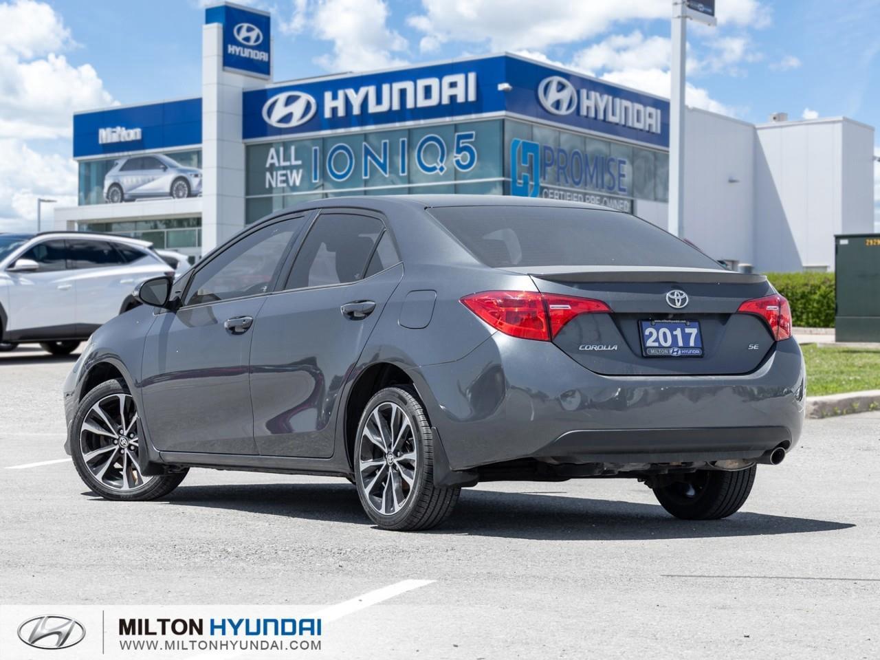 2017 Toyota Corolla SE (CVT) 4dr Sedan Photo4