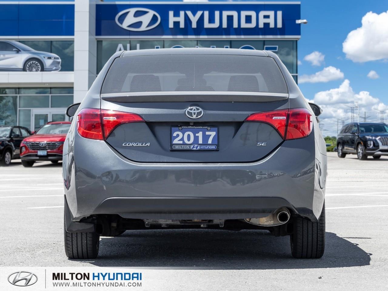 2017 Toyota Corolla SE (CVT) 4dr Sedan Photo