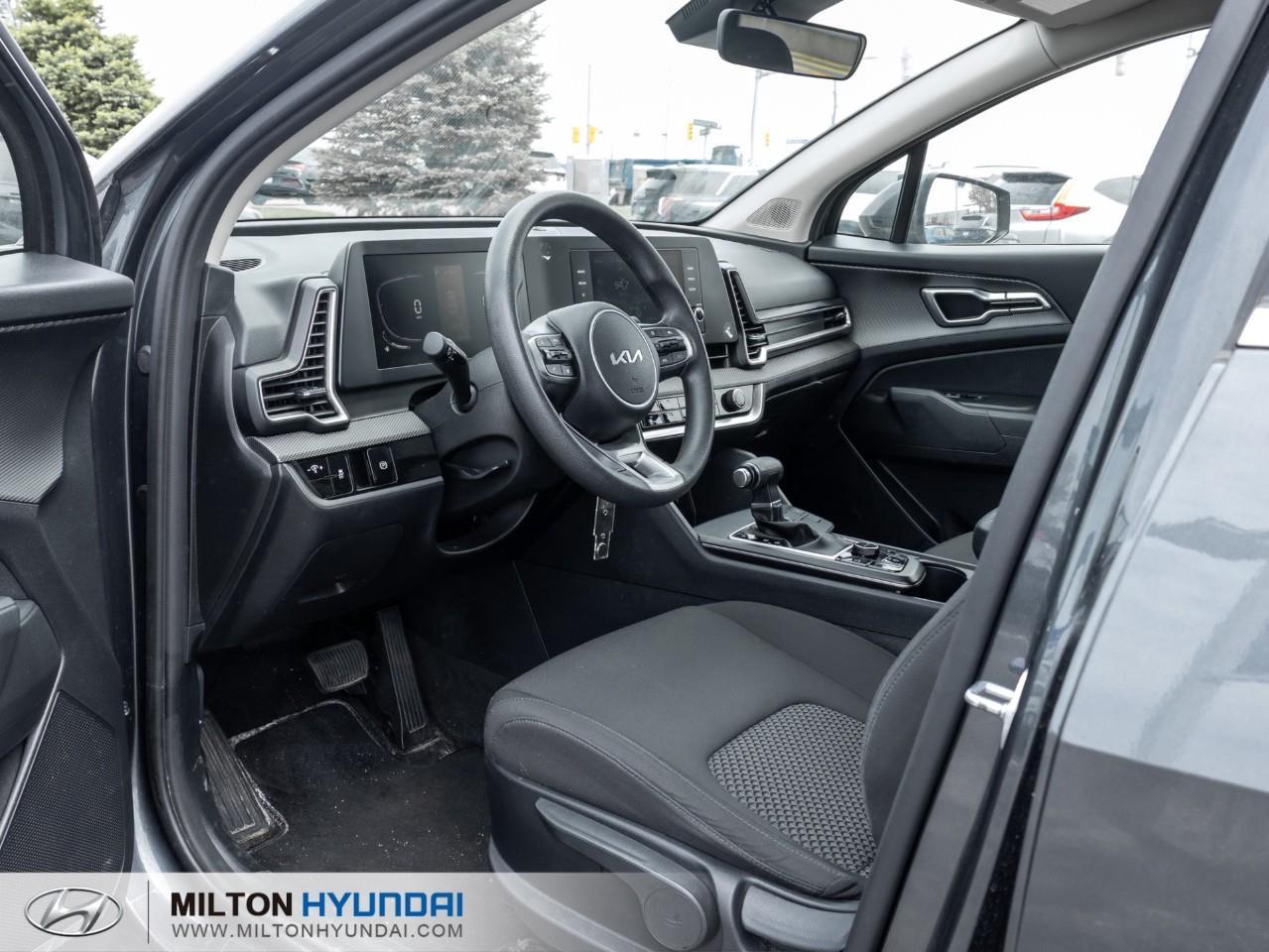 2024 Kia Sportage LX 4dr All-wheel Drive Photo