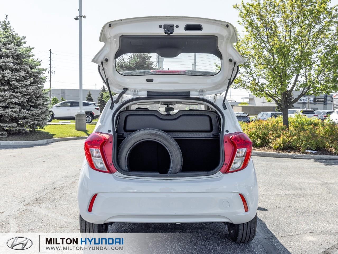 2022 Chevrolet Spark 1LT CVT 4dr Hatchback Photo