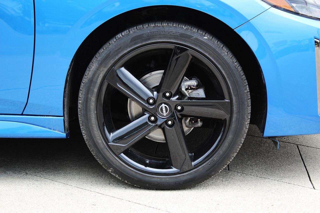 2025 Nissan Sentra SR PREMIUM PKG, LEATHER, NISSAN COMPANY VEHICLE Photo