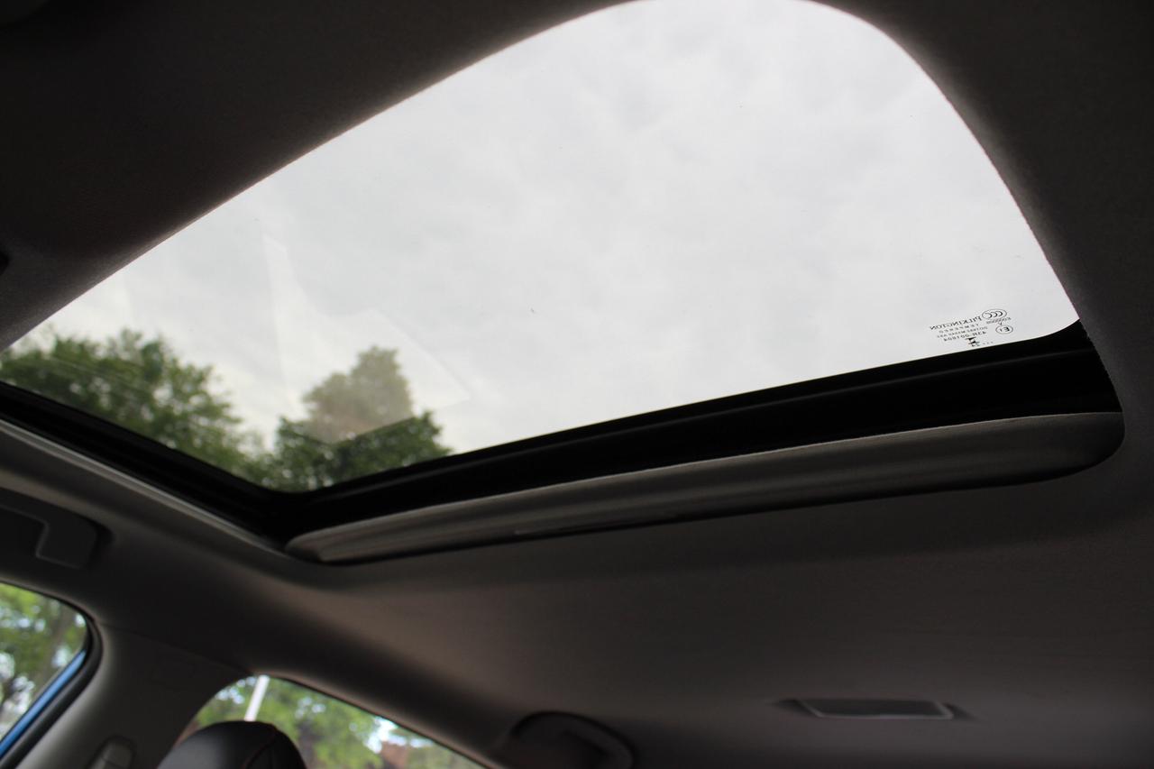 2025 Nissan Sentra SR PREMIUM PKG, LEATHER, NISSAN COMPANY VEHICLE Photo