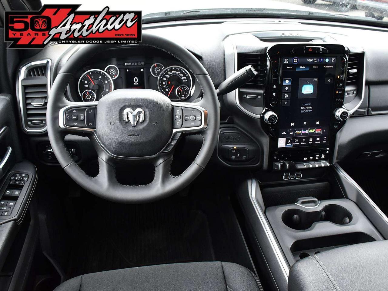 2025 RAM 2500 Big Horn Crew Cab 4x4 Photo