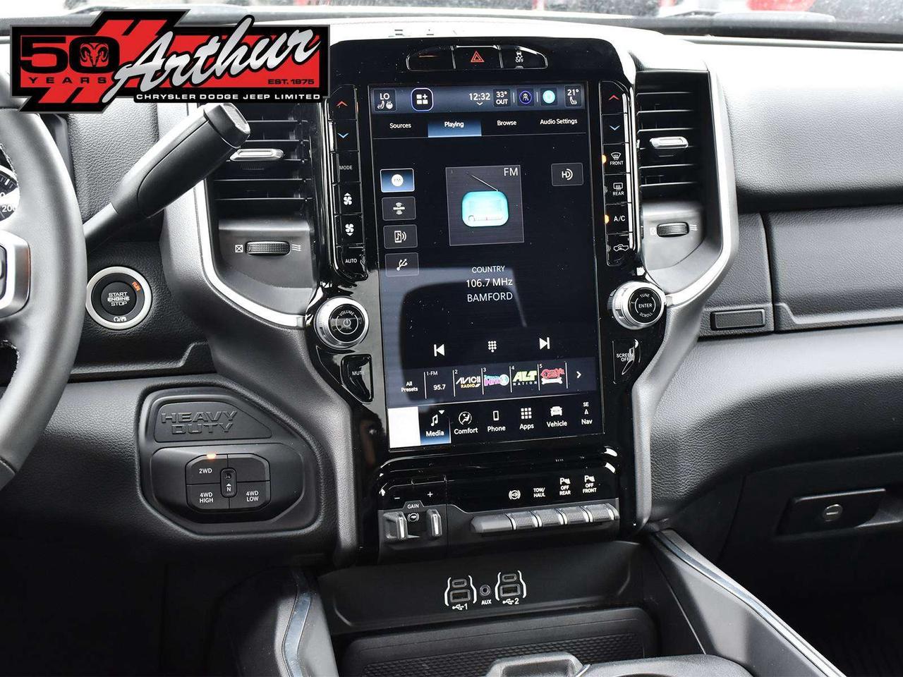 2025 RAM 2500 Big Horn Crew Cab 4x4 Photo