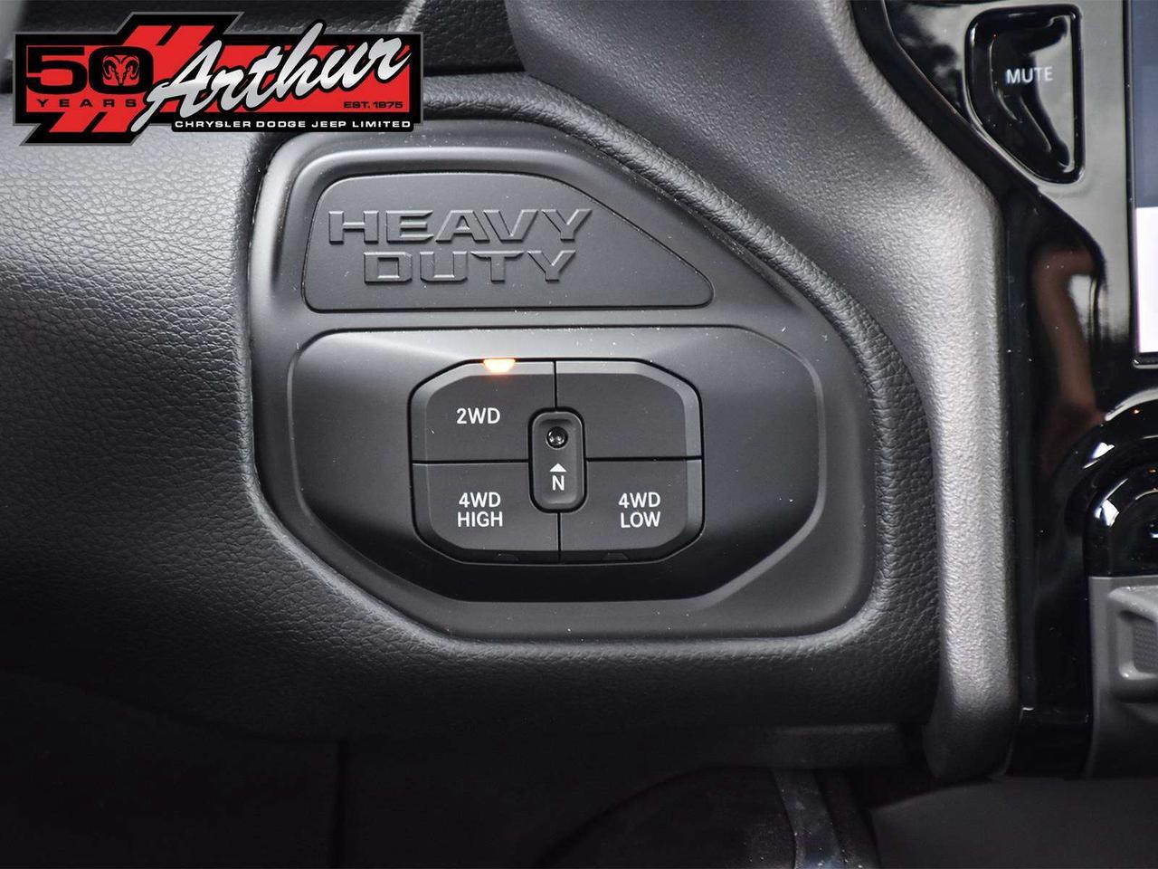 2025 RAM 2500 Big Horn Crew Cab 4x4 Photo
