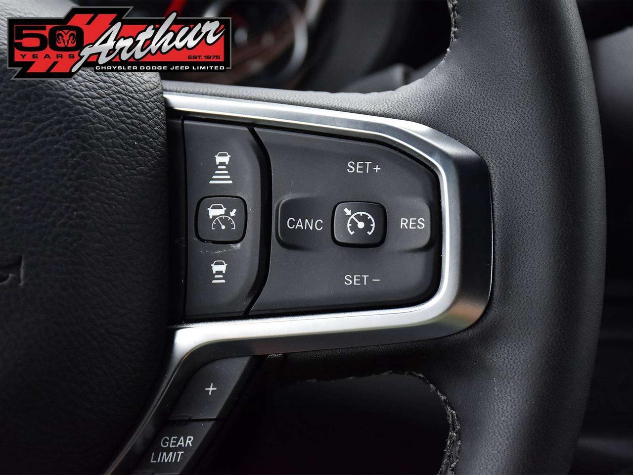 2025 RAM 2500 Big Horn Crew Cab 4x4 Photo