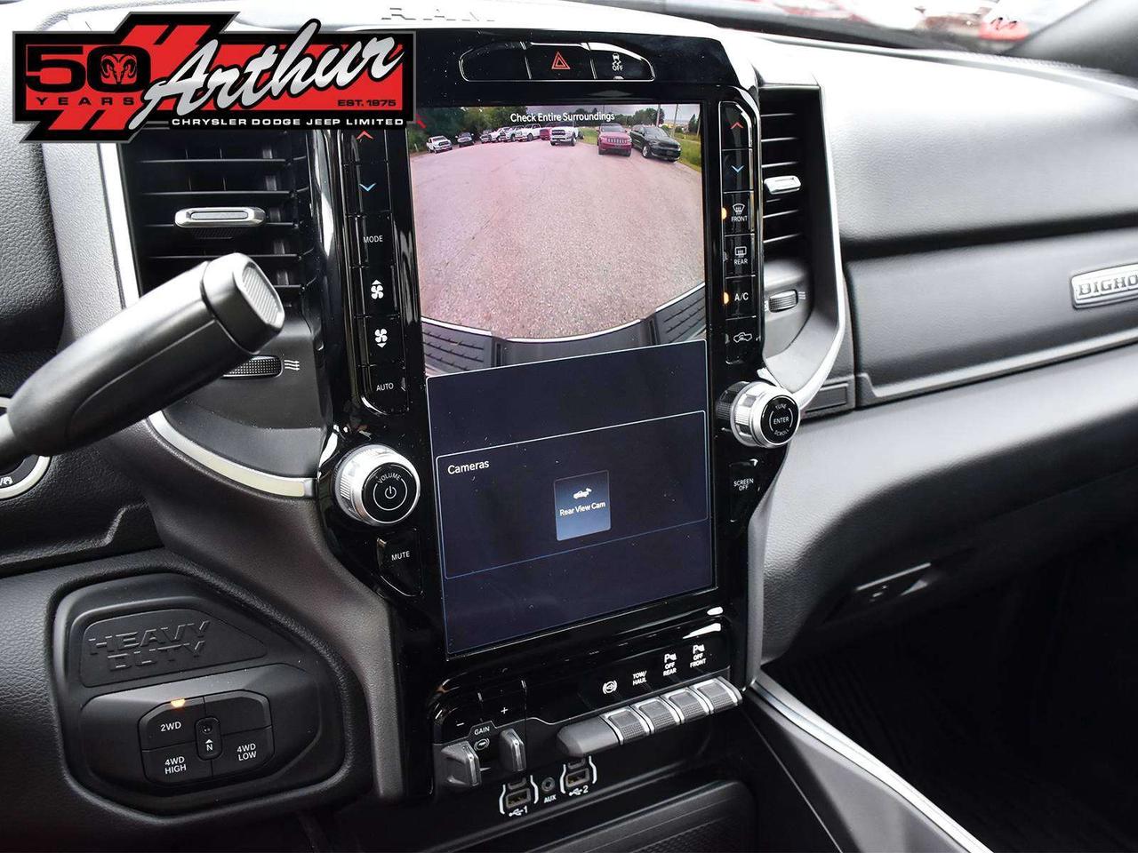 2025 RAM 2500 Big Horn Crew Cab 4x4 Photo