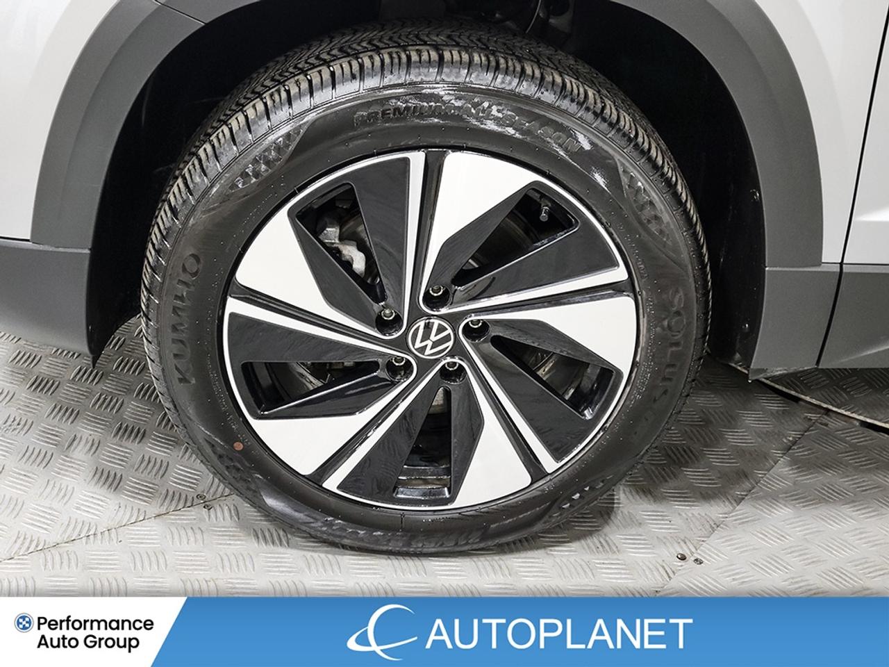 2025 Volkswagen Taos Comfortline AWD, Back Up Cam, Heated Seats! Photo