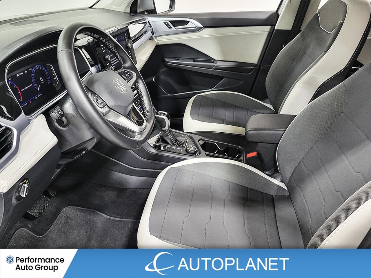 2025 Volkswagen Taos Comfortline AWD, Back Up Cam, Heated Seats! Photo