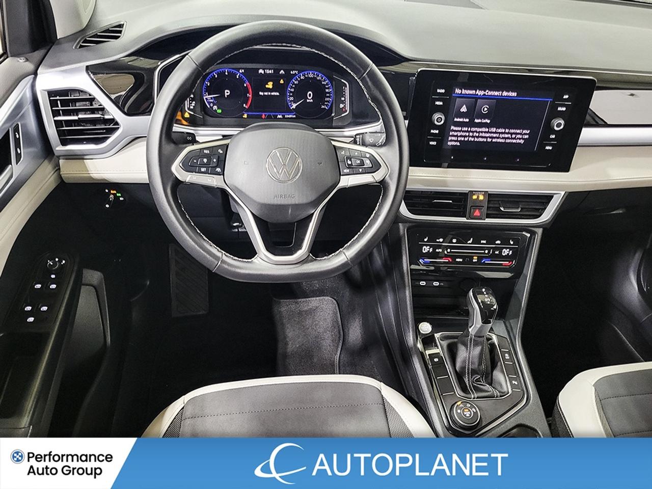 2025 Volkswagen Taos Comfortline AWD, Back Up Cam, Heated Seats! Photo