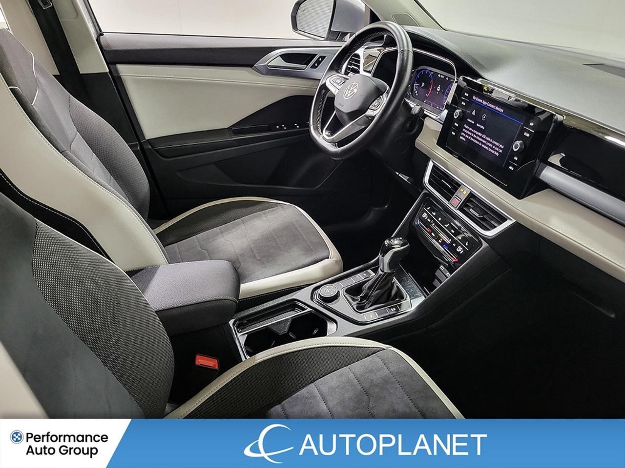 2025 Volkswagen Taos Comfortline AWD, Back Up Cam, Heated Seats! Photo