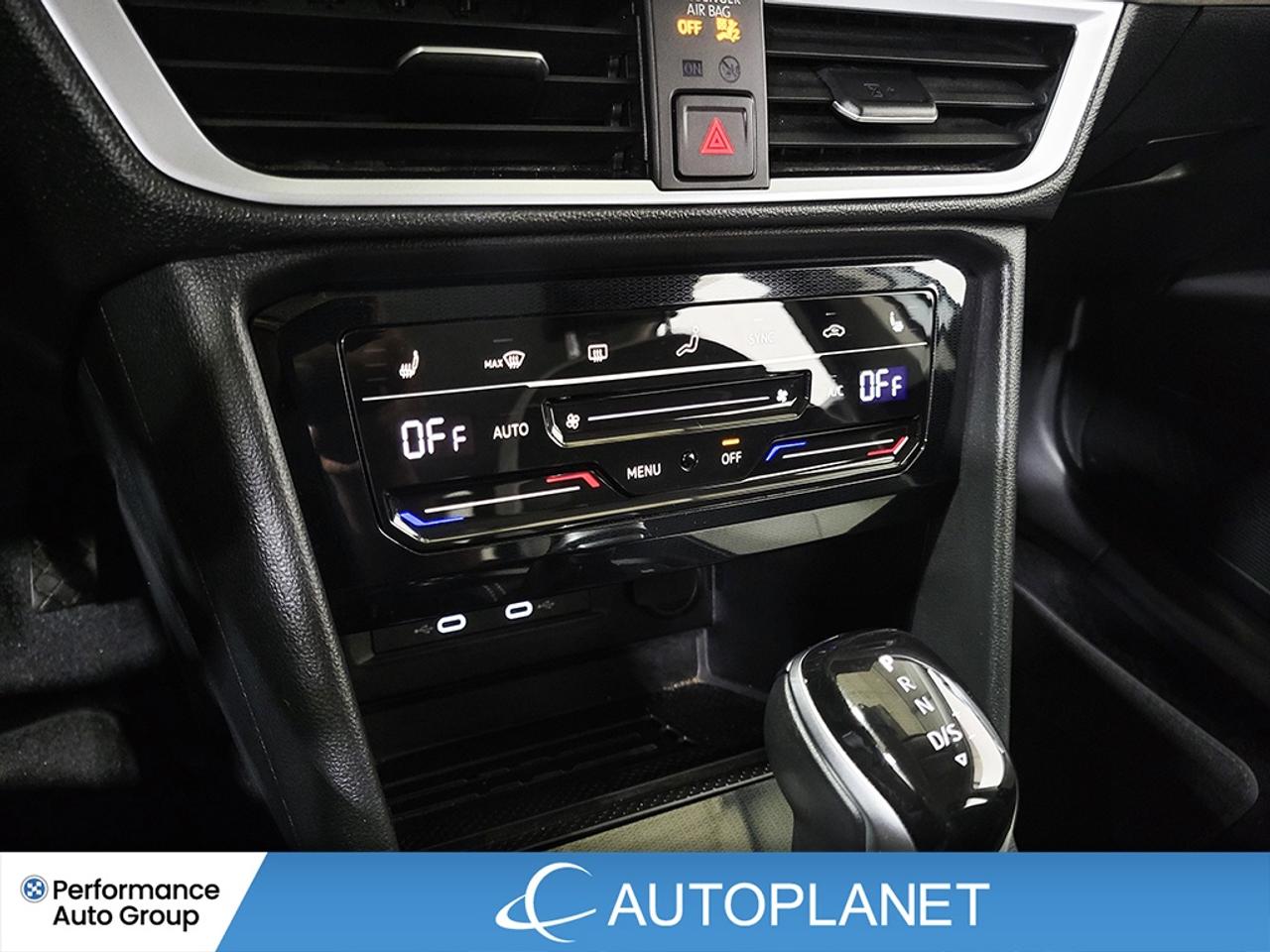 2025 Volkswagen Taos Comfortline AWD, Back Up Cam, Heated Seats! Photo