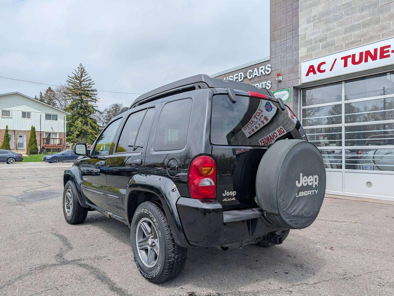 2003 Jeep Liberty Renegade Photo4