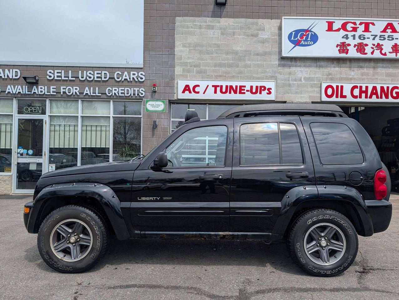 2003 Jeep Liberty Renegade Photo3