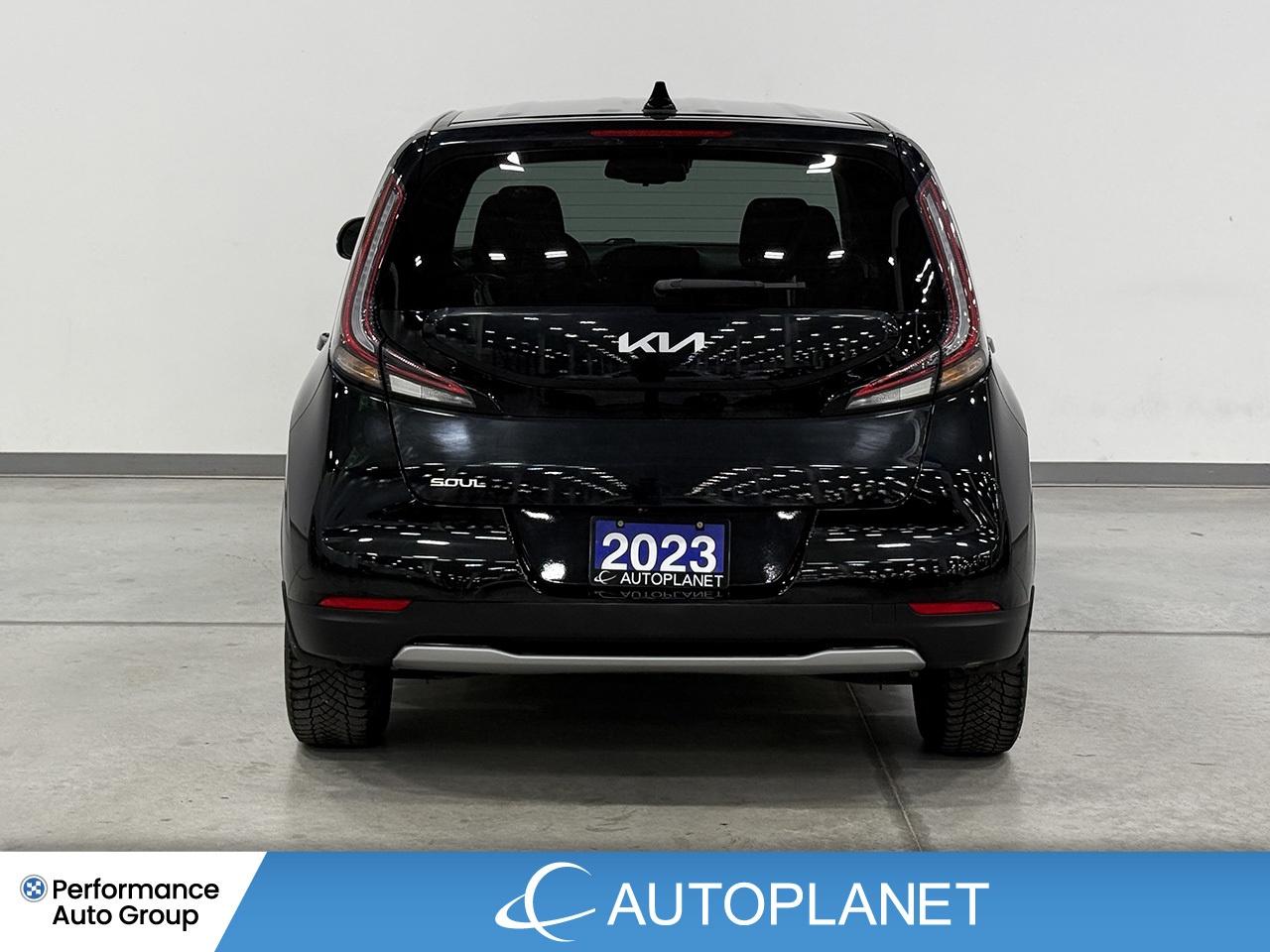 2023 Kia Soul EV EV Premium, 248 Km Range (est), Navi, Heated Seats Photo