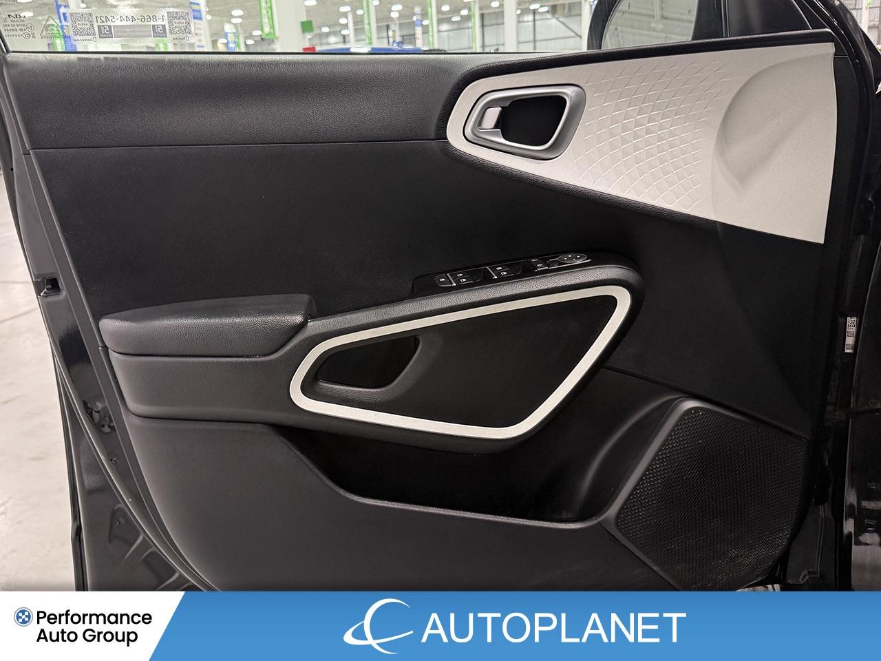 2023 Kia Soul EV EV Premium, 248 Km Range (est), Navi, Heated Seats Photo