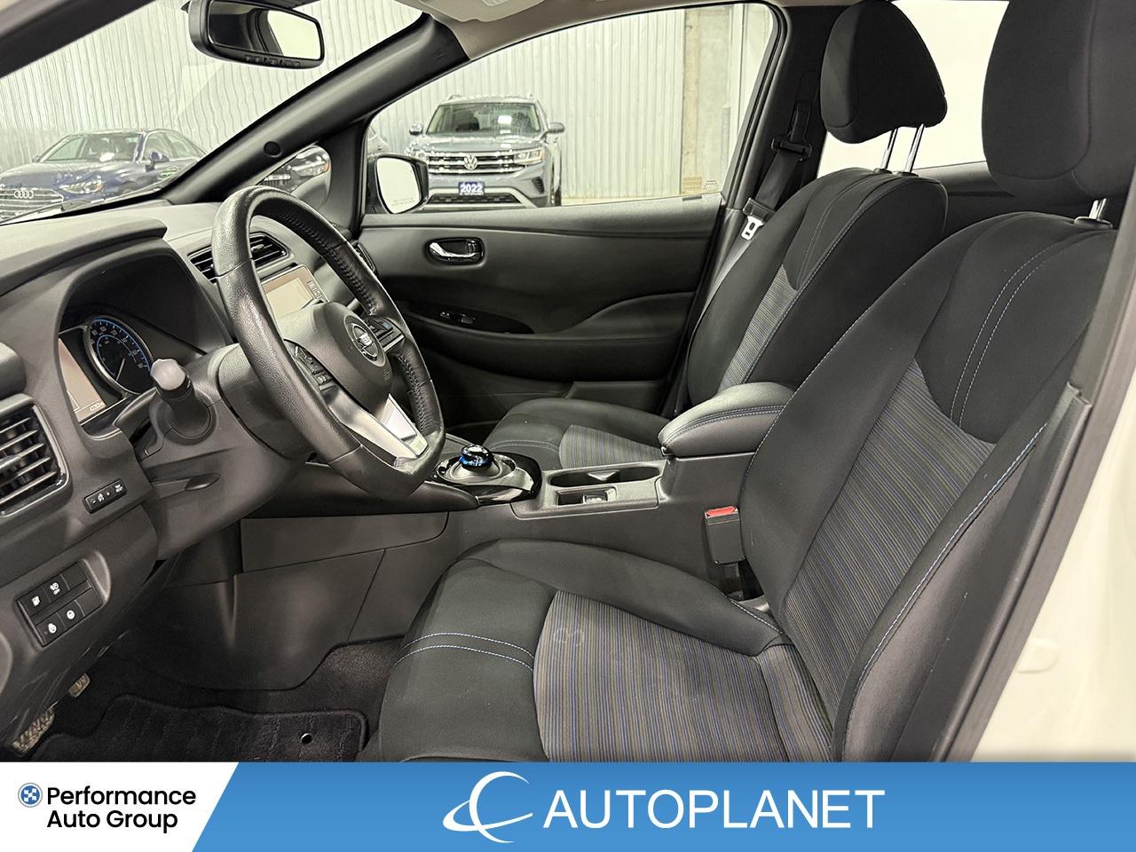 2022 Nissan Leaf SV, Electric, Back Up Cam, Navi, Heated Seats! Photo