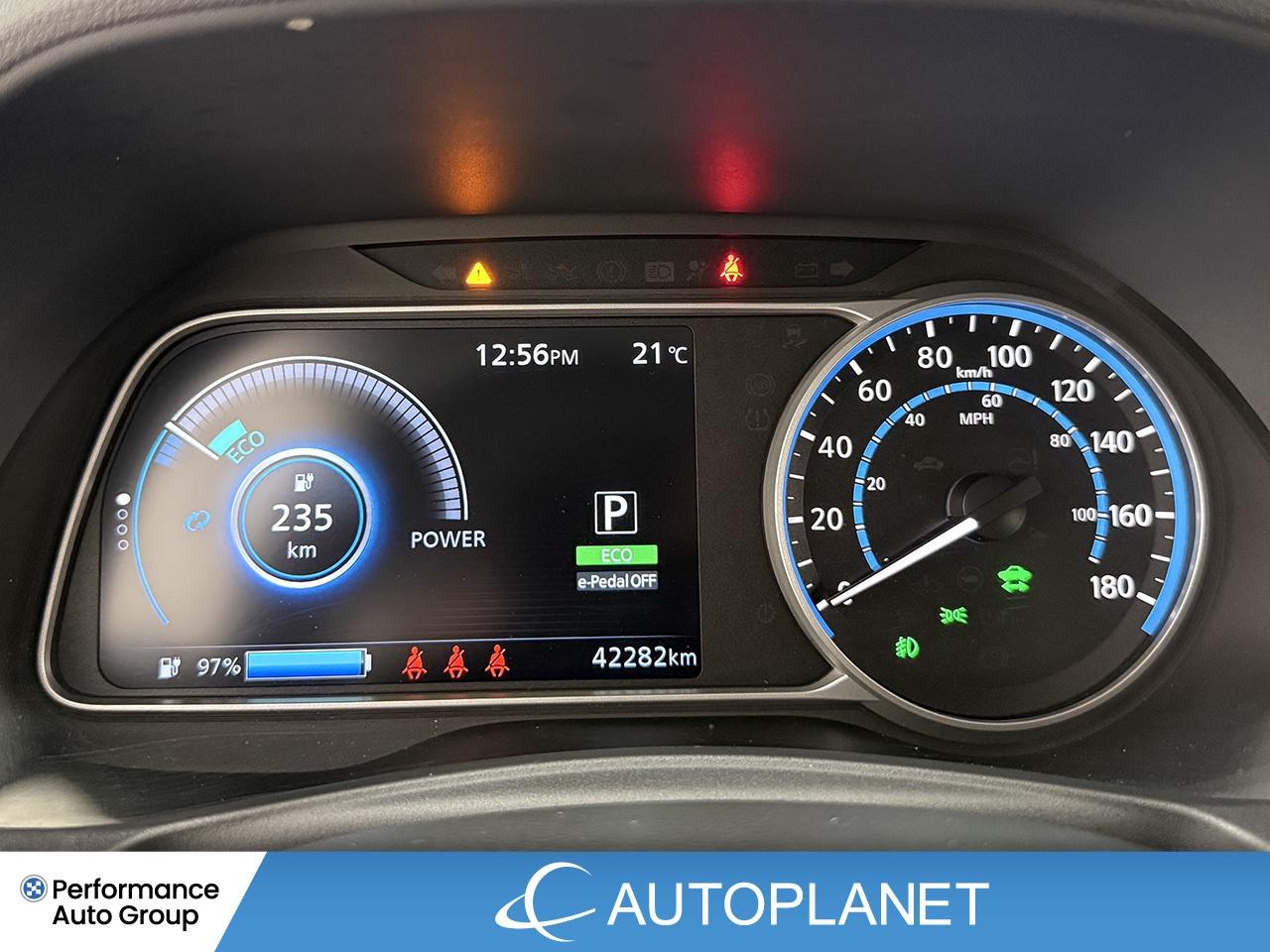 2022 Nissan Leaf SV, Electric, Back Up Cam, Navi, Heated Seats! Photo