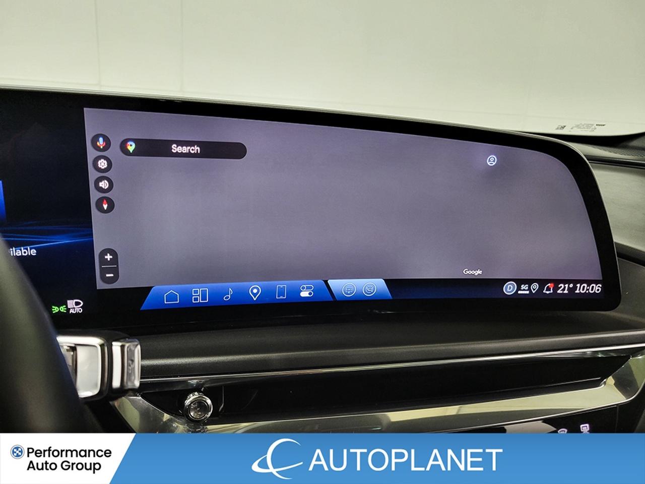 2024 Cadillac LYRIQ Tech, Electric! Photo