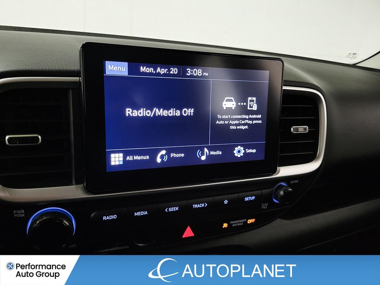 2024 Hyundai Venue Preferred, Heated Seats, Remote Start, Back Up Cam Photo