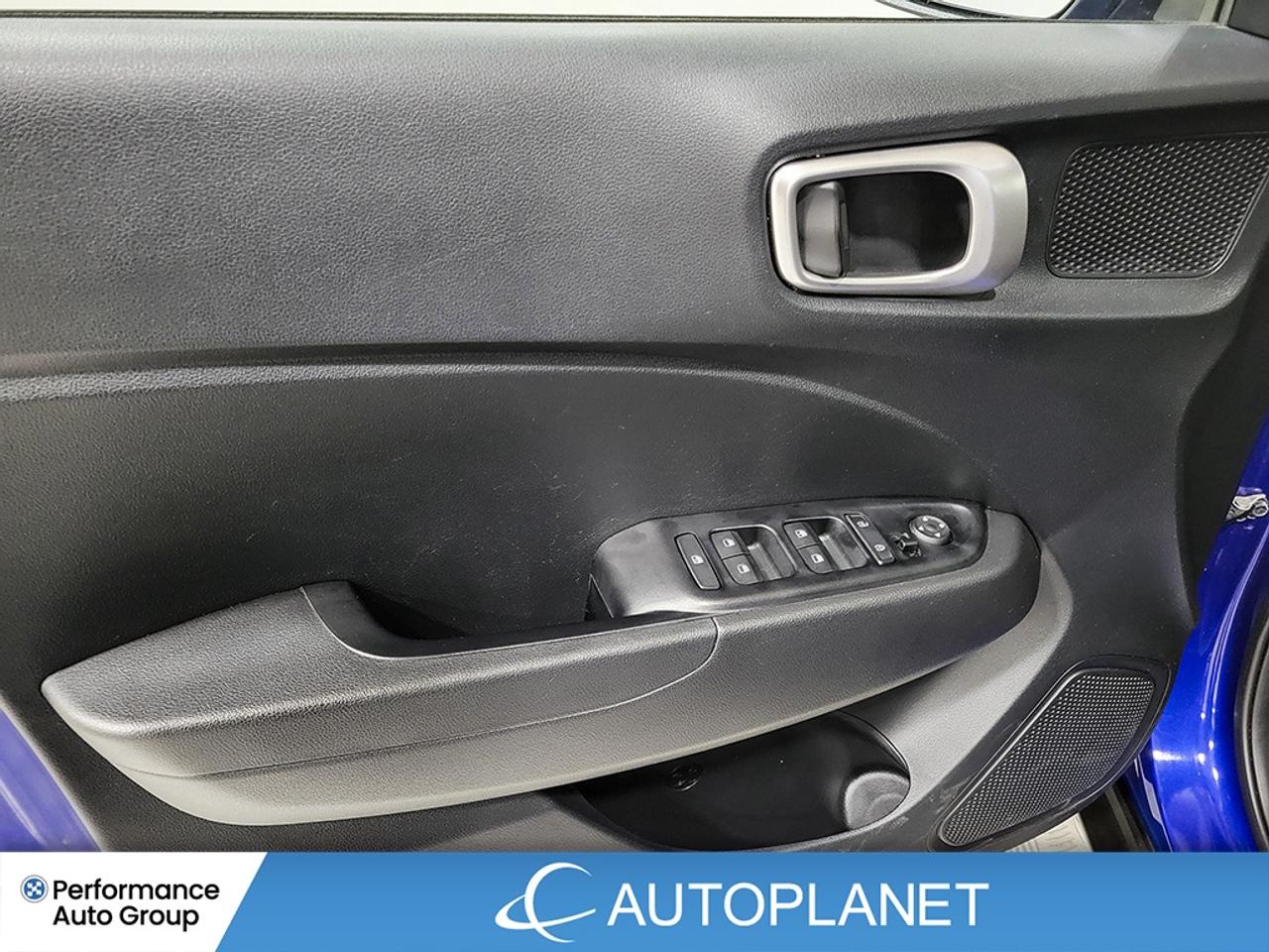 2024 Hyundai Venue Preferred, Heated Seats, Remote Start, Back Up Cam Photo