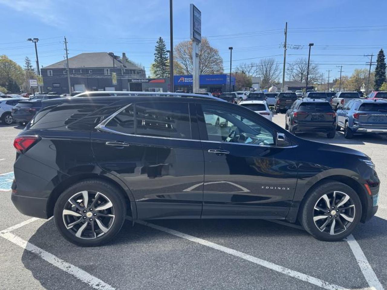 2022 Chevrolet Equinox Premier All-Wheel Drive Photo