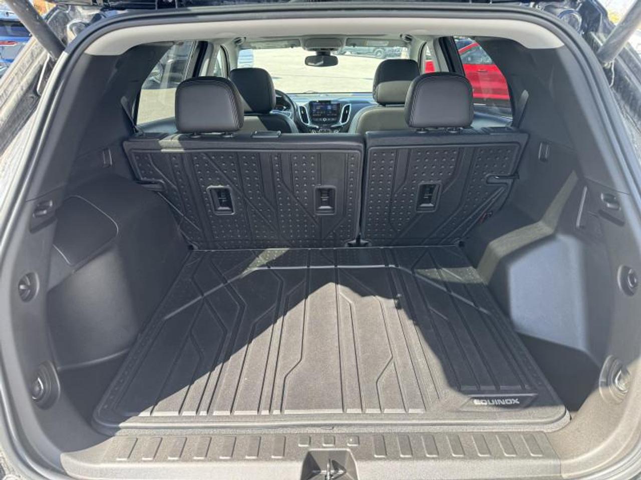 2022 Chevrolet Equinox Premier All-Wheel Drive Photo