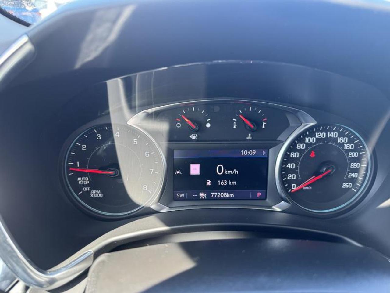 2022 Chevrolet Equinox Premier All-Wheel Drive Photo