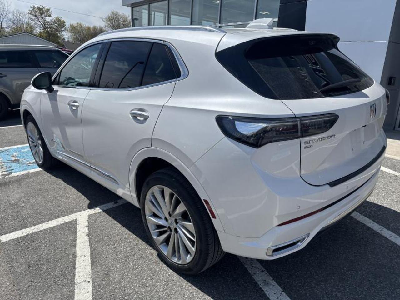 2024 Buick Envision Avenir 4dr All-Wheel Drive Photo