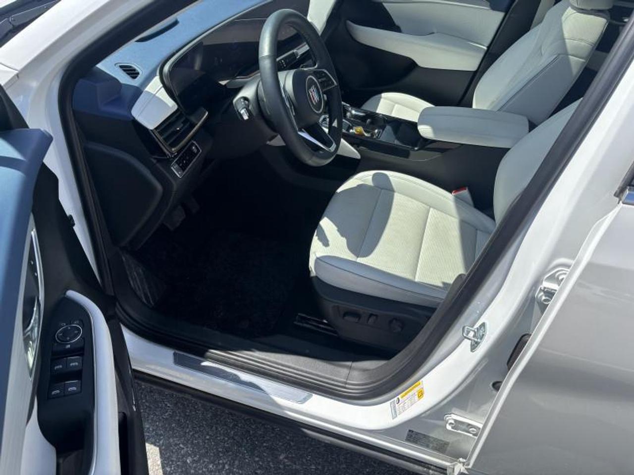 2024 Buick Envision Avenir 4dr All-Wheel Drive Photo