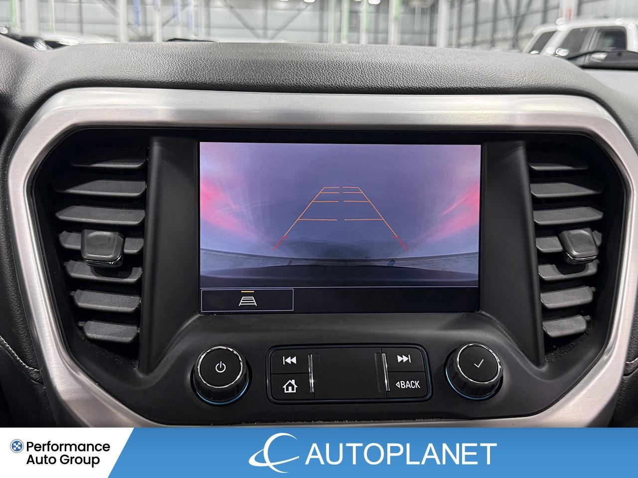 2023 GMC Acadia SLT AWD, 6-Seater, Back Up Cam, Apple CarPlay! Photo
