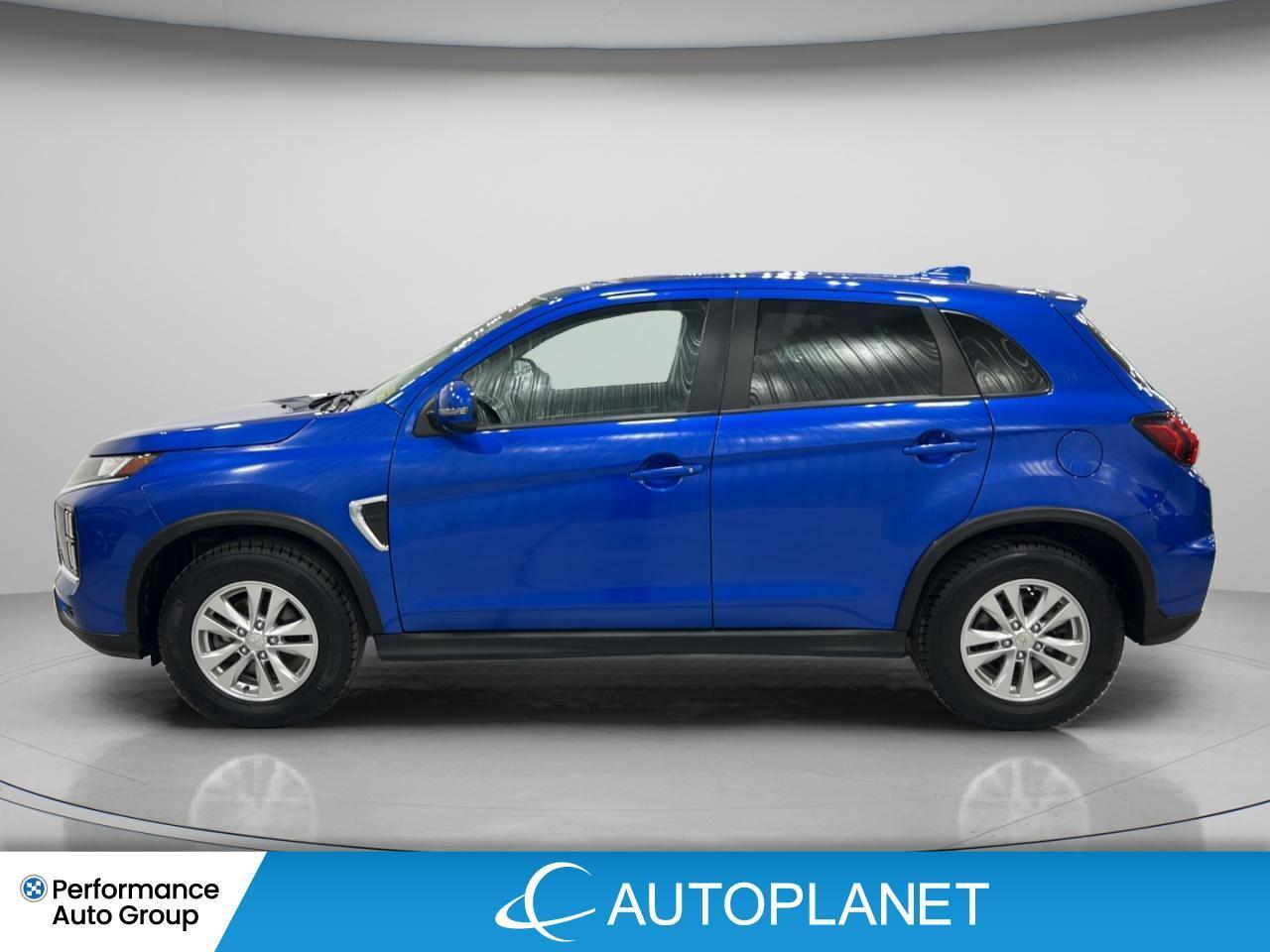 2024 Mitsubishi RVR SE AWD, Back Up Cam, Heated Seats, Apple CarPlay! Photo