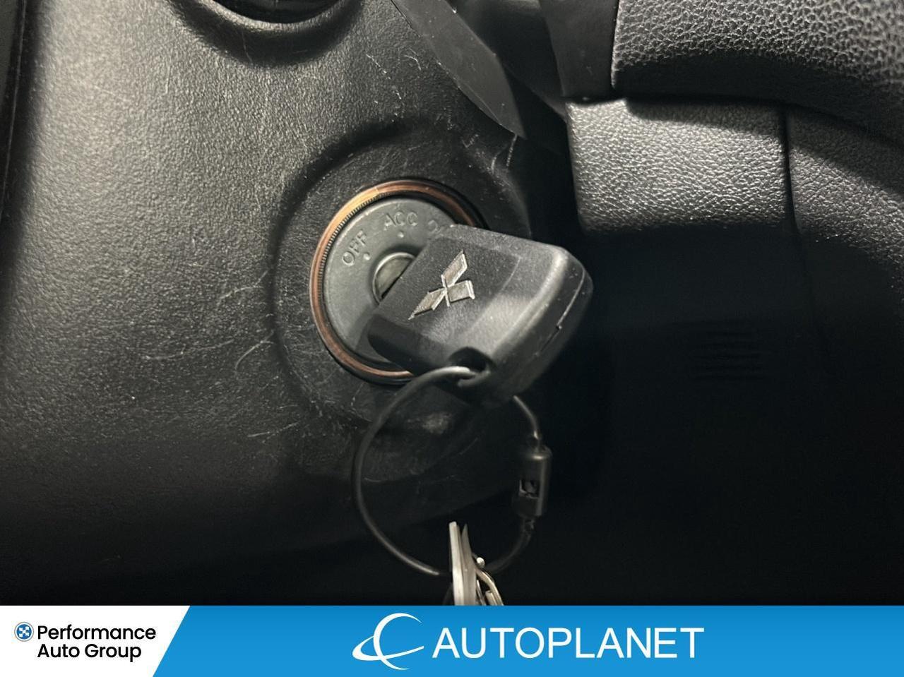 2024 Mitsubishi RVR SE AWD, Back Up Cam, Heated Seats, Apple CarPlay! Photo
